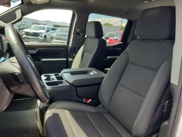 2024 Chevrolet Silverado 1500 LT - Photo 25