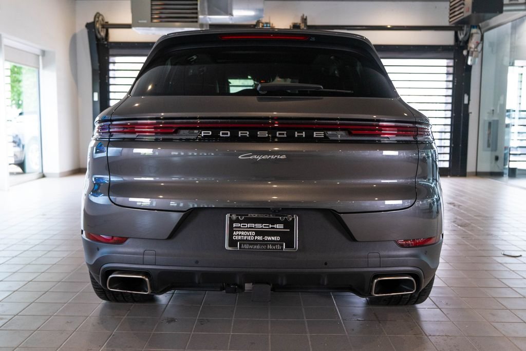 Used 2025 Grey Porsche Base image 9