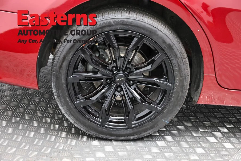 Used 2021 Red Toyota XLE image 30