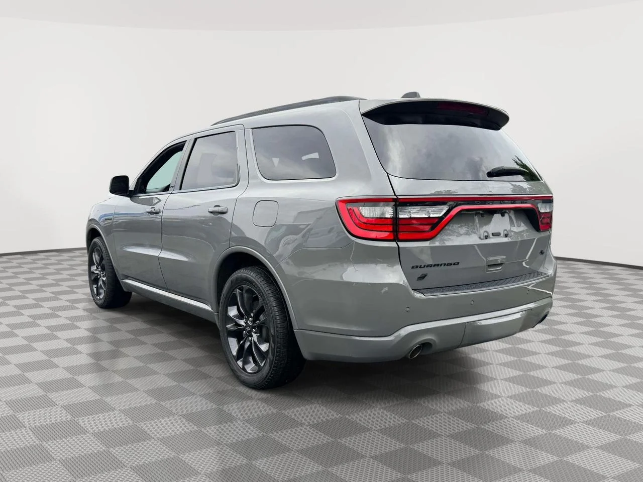 Used 2023 Destroyer Gray Clearcoat Dodge R/T Plus AWD image 6