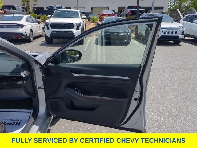 Used 2024 Silver Nissan 2.5 SR image 40