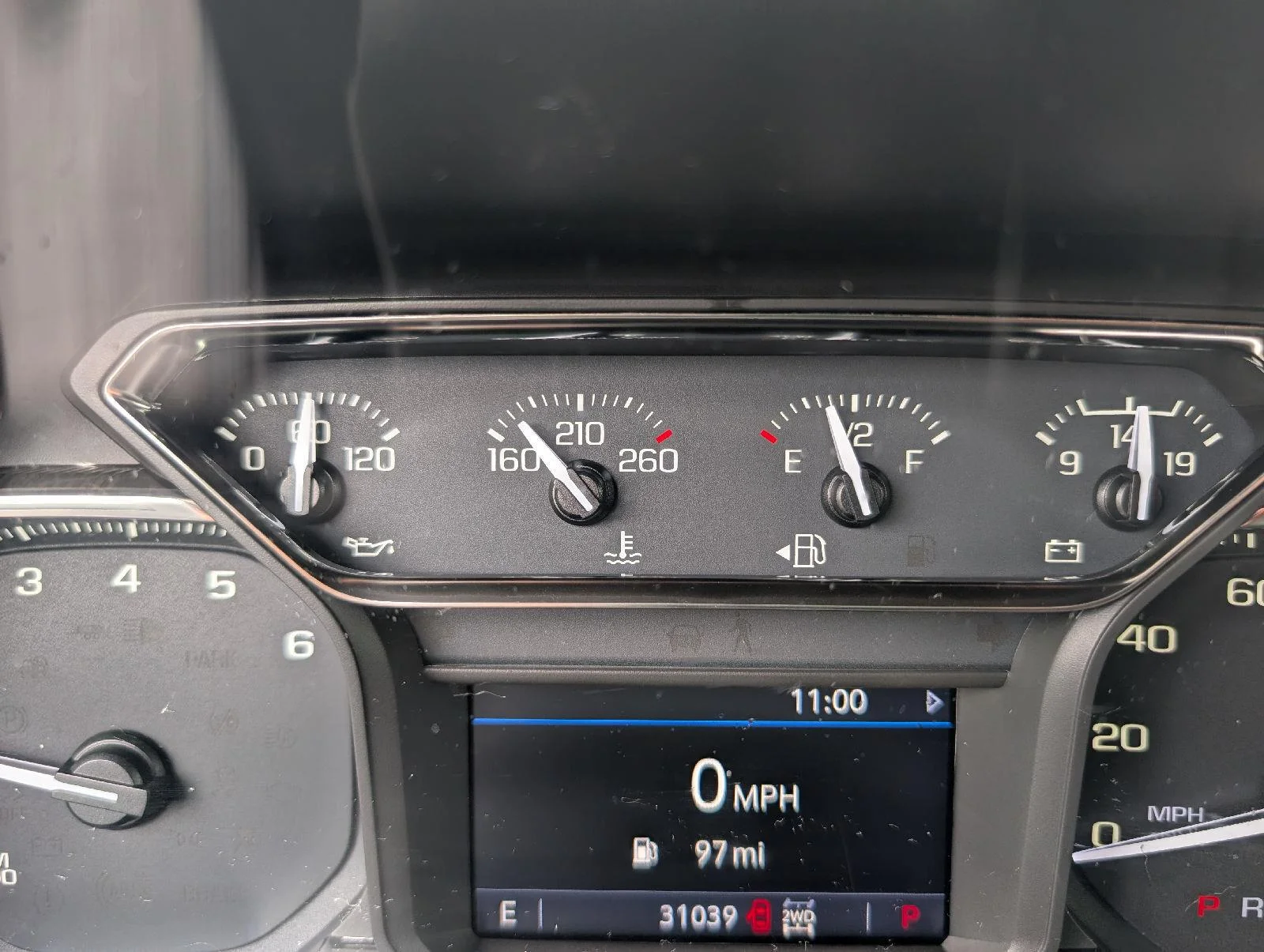 Used 2020 Onyx Black GMC SLE image 12