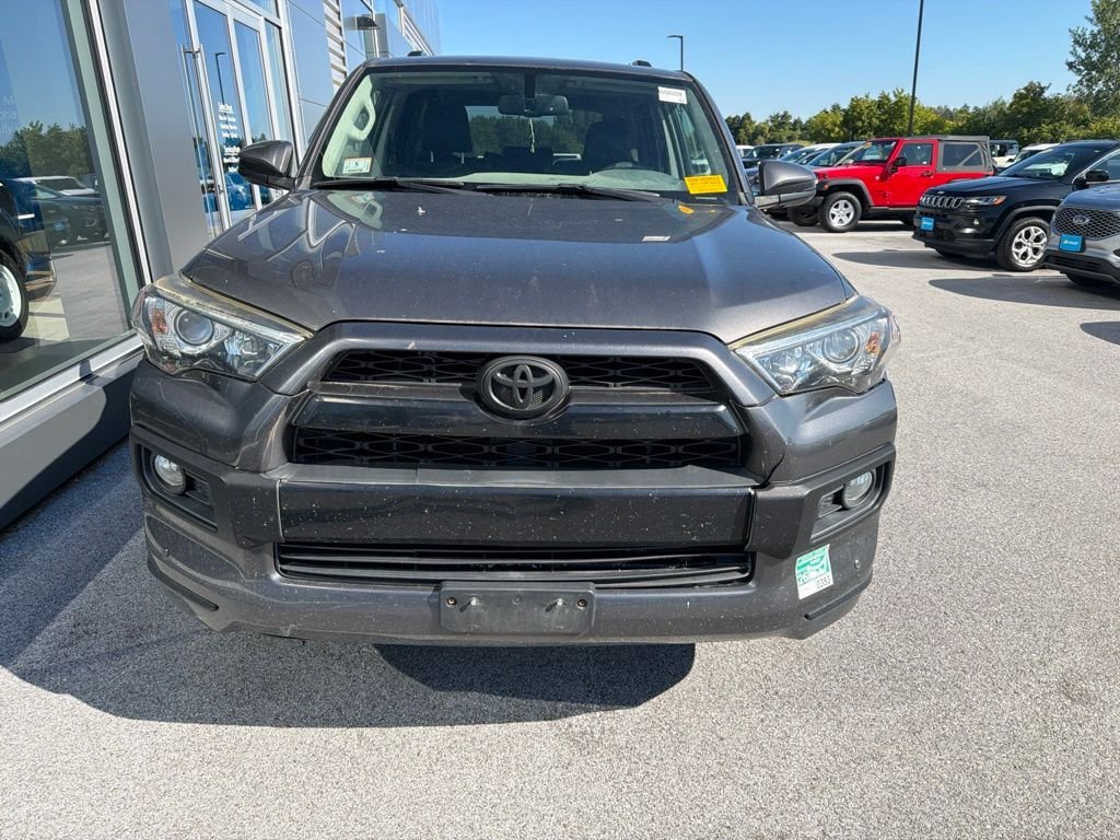 Used 2015 Magnetic Gray Metallic Toyota Limited image 3