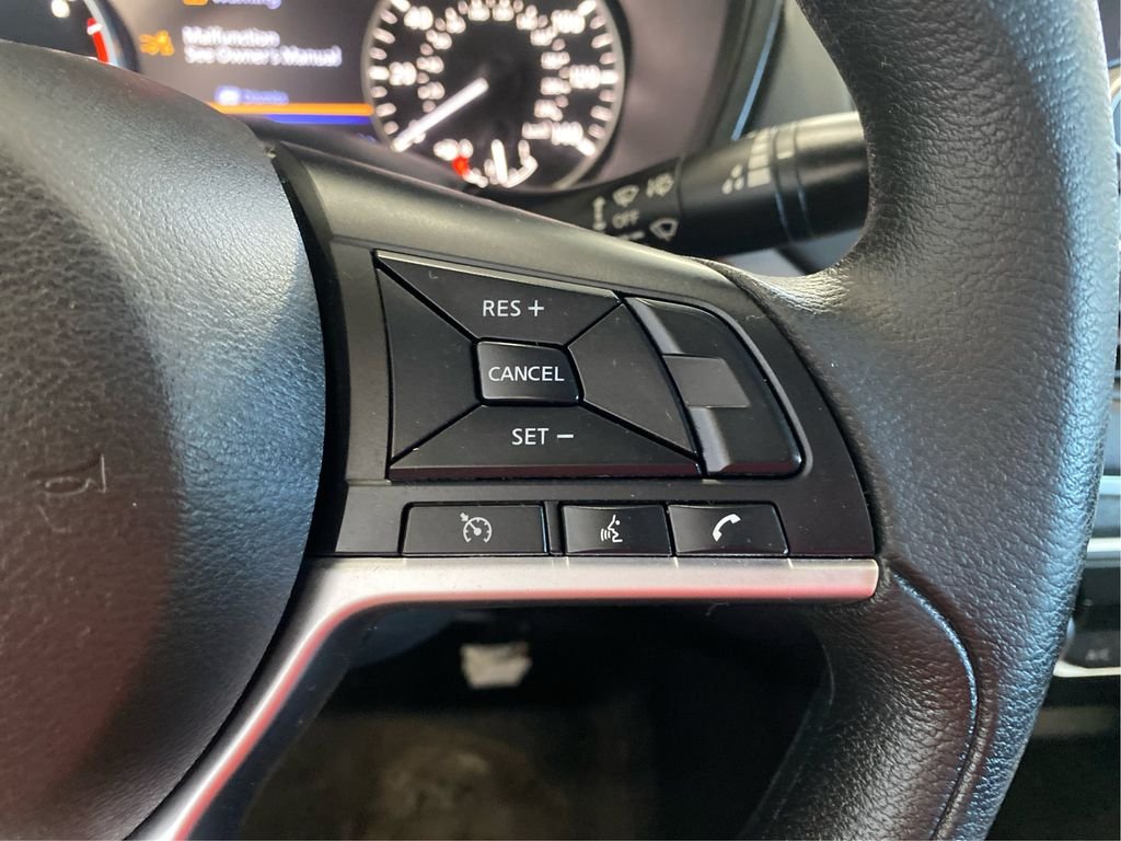 Used 2022 Black Nissan 2.5 SV image 15