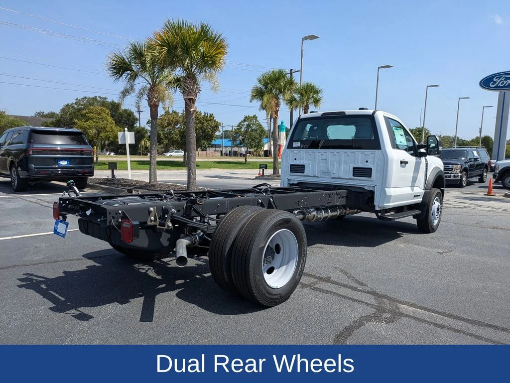 Used 2025 Oxford White Ford XL image 4