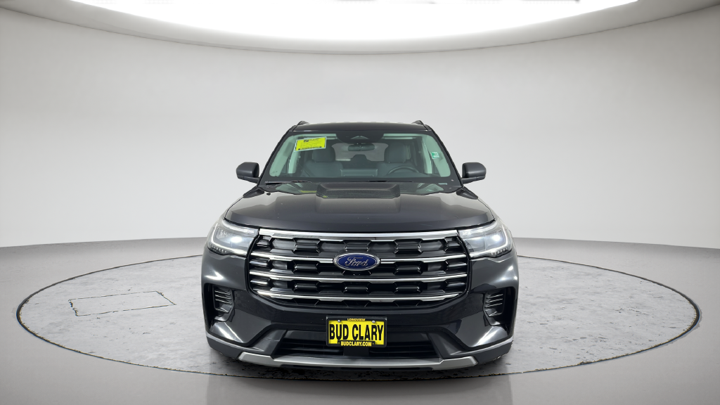 2025 Ford Explorer Active - Photo 3