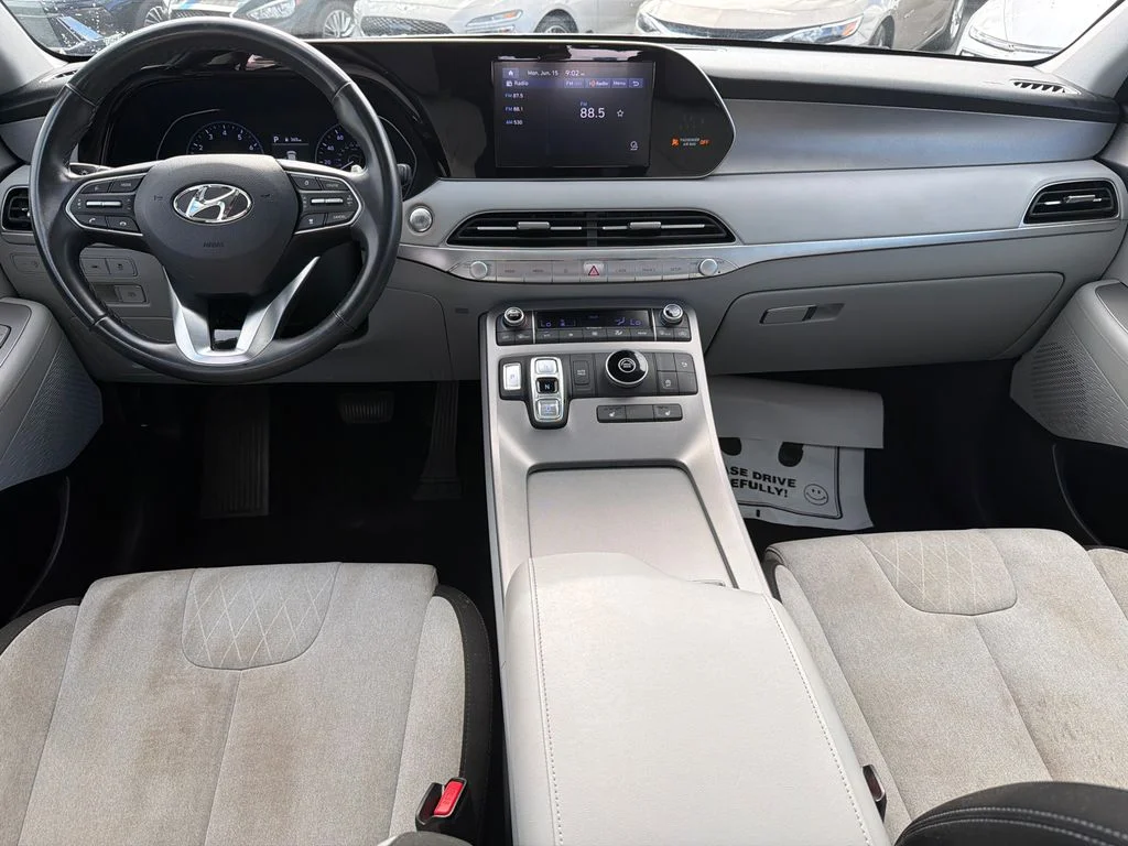 Used 2022 White Hyundai SEL image 22