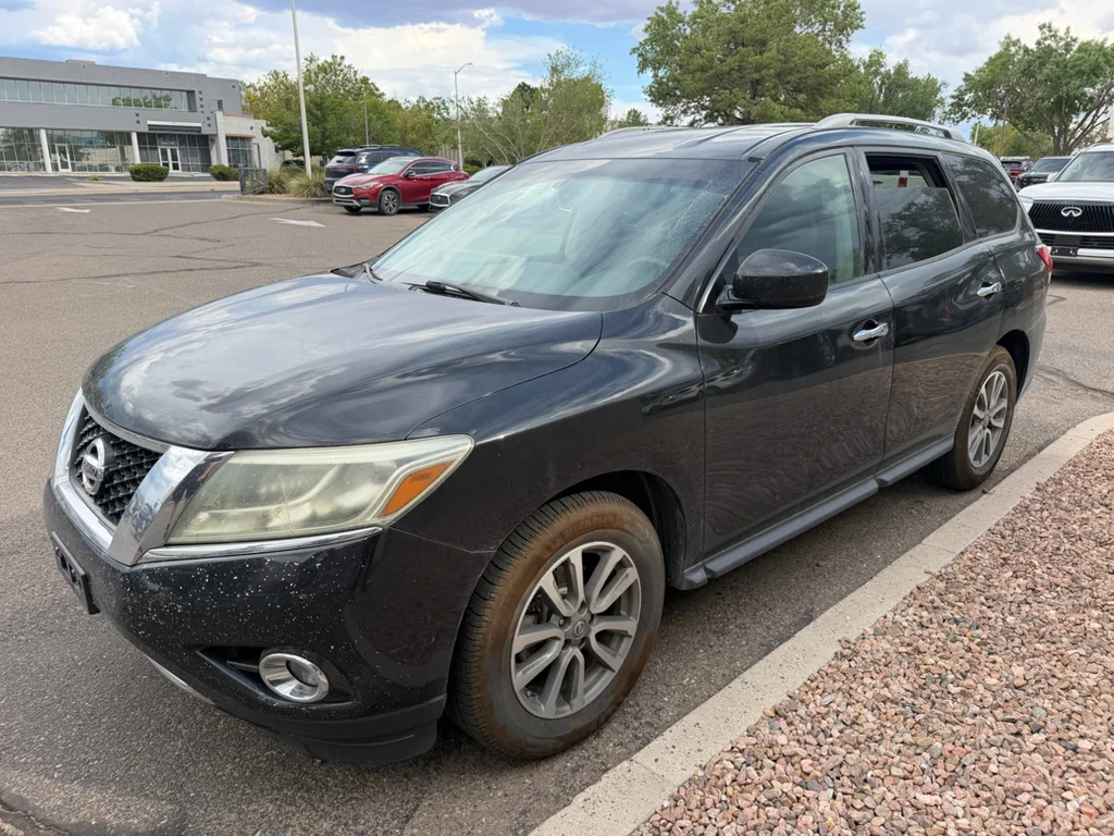 Used 2016 G41 - Magnetic Black Nissan S image 1