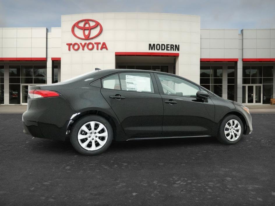 New 2026 Midnight Black Met Toyota LE image 15