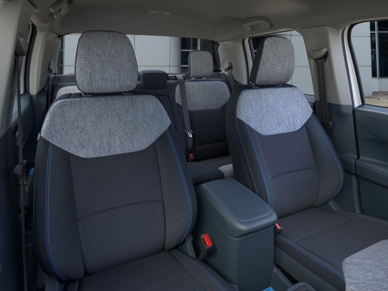 New 2026 Oxford White Ford XLT image 41