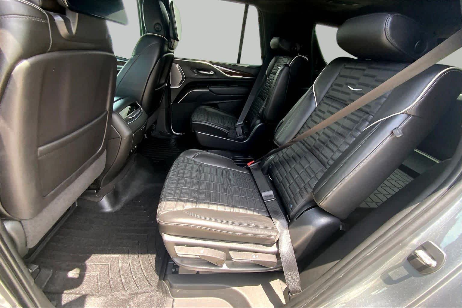 Used 2022 Satin Steel Metallic Cadillac Premium Luxury Platinum image 21
