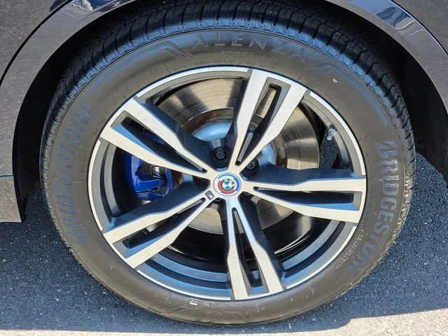 2023 BMW X7 M60i - Photo 15