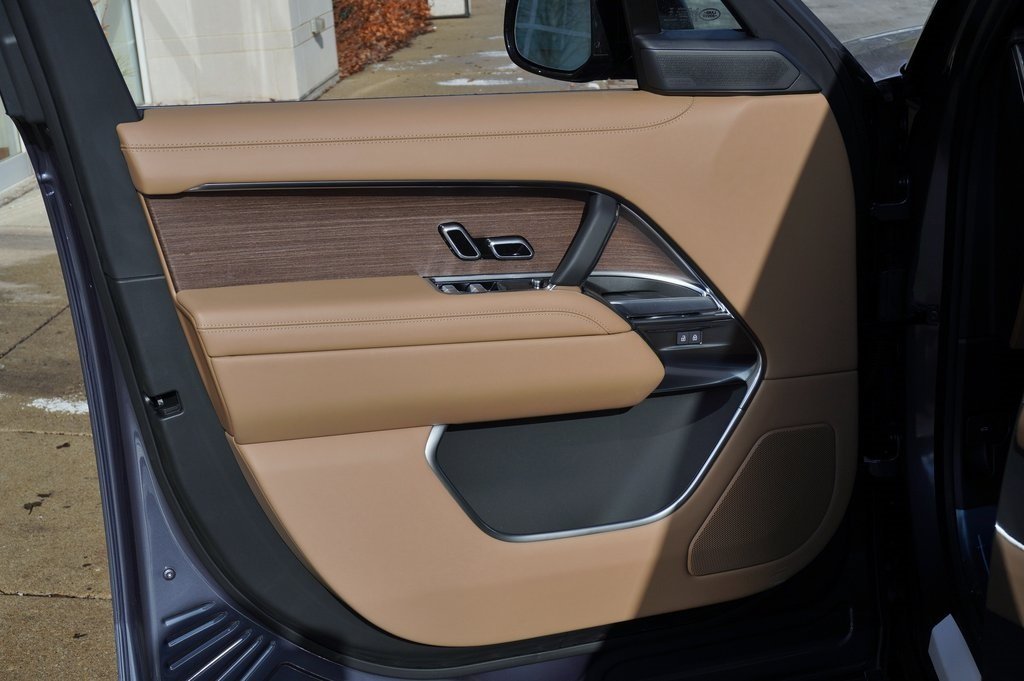 2026 LAND ROVER RANGE ROVER - Image 10