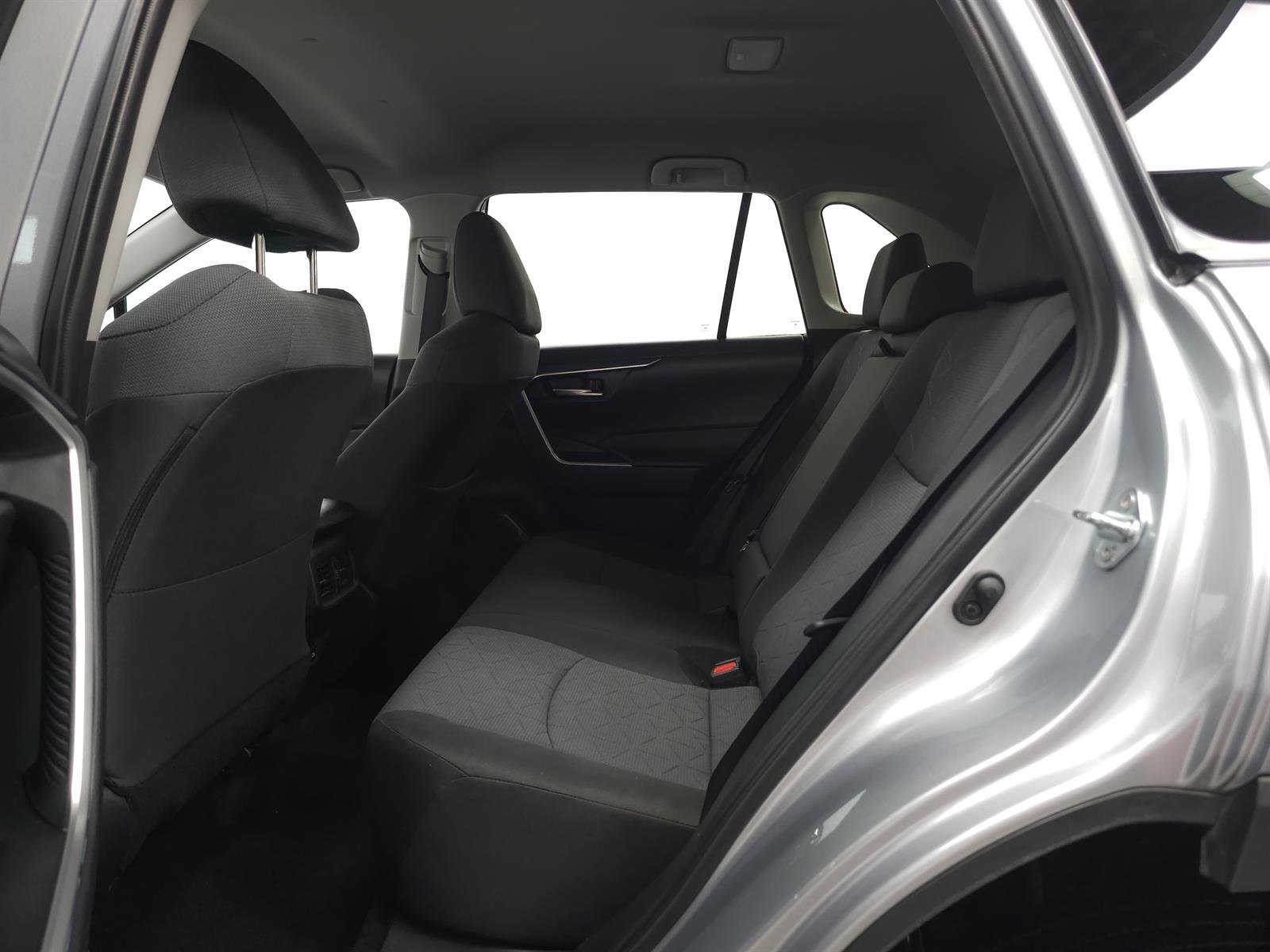 Certified Used 2025 Silver Toyota XLE image 5