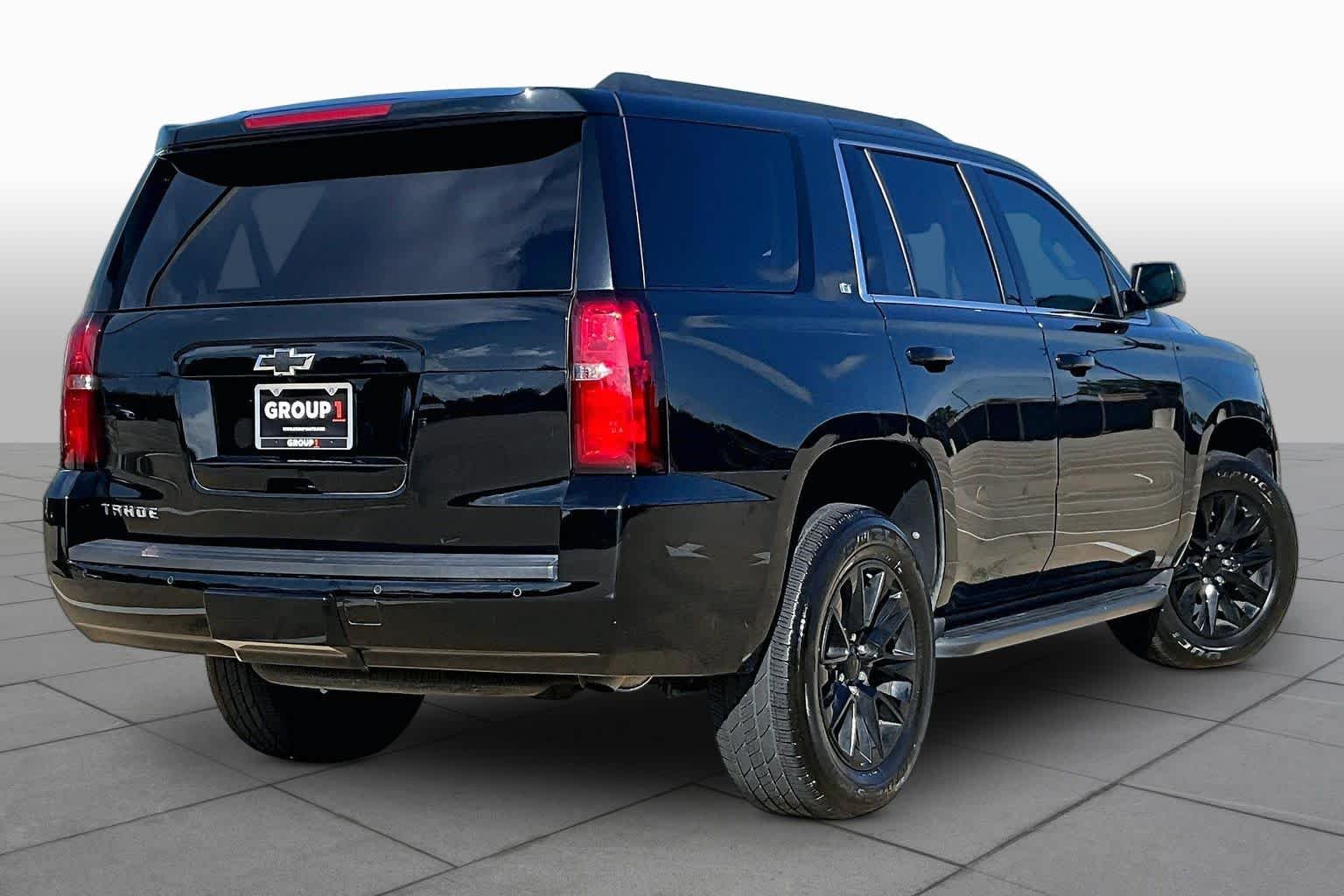 Used 2019 Black Chevrolet LT image 13