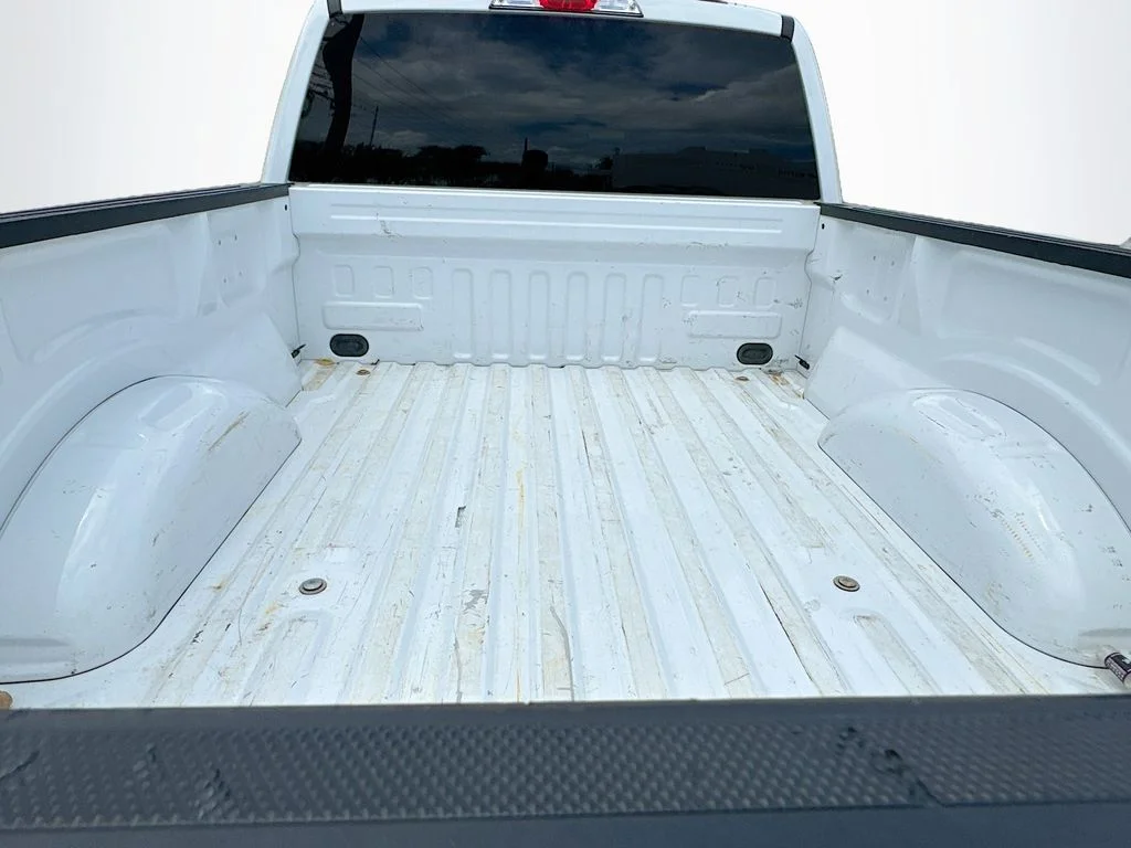 Used 2023 White Ford XLT image 25