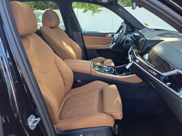 Certified Used 2024 Carbon Black Metallic BMW xDrive40i image 28