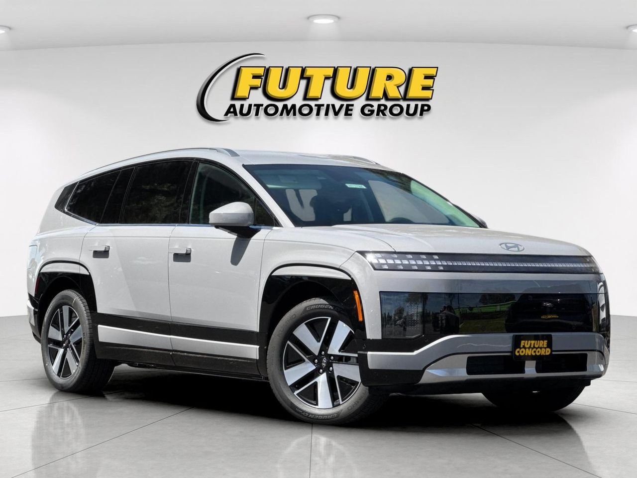 New 2026 Gray Hyundai SEL image 1