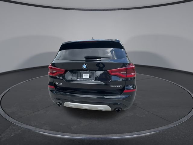 Used 2021 Black BMW sDrive30i image 7
