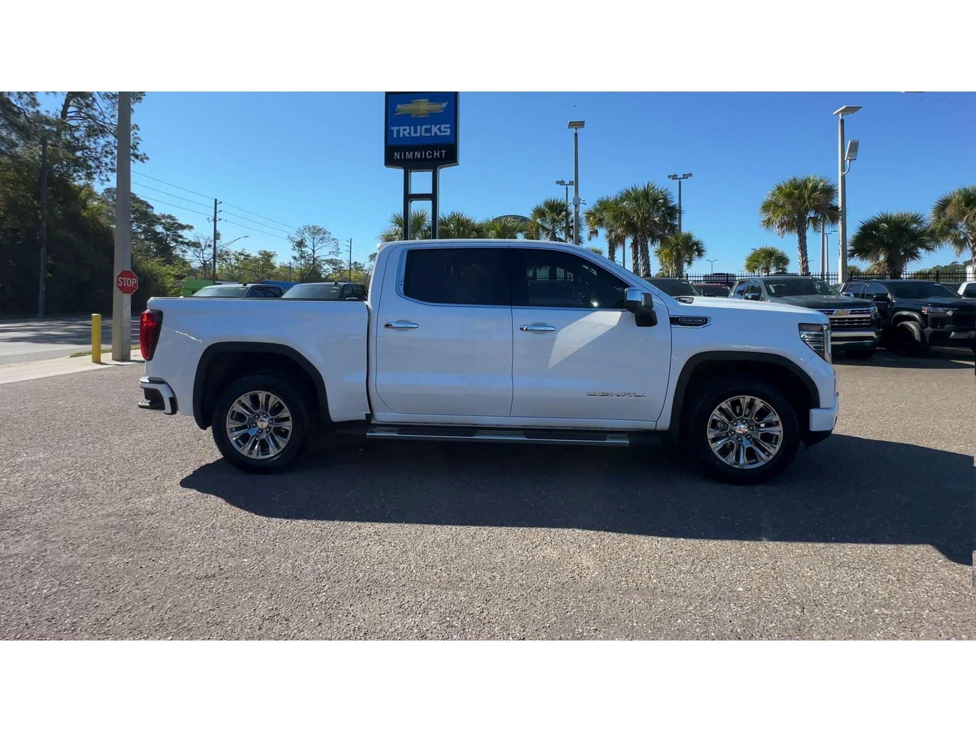 Used 2024 Summit White GMC Denali image 9