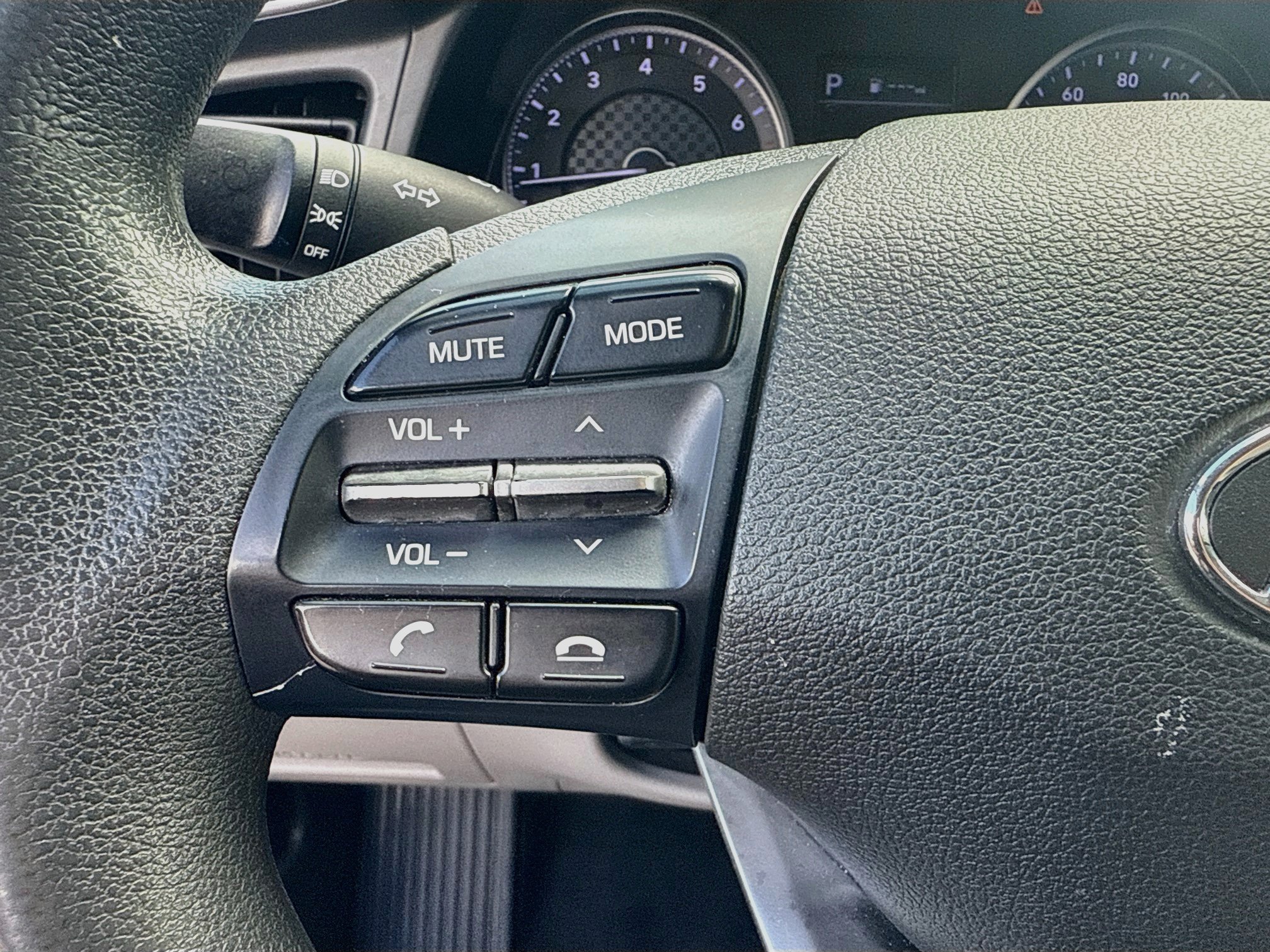 2020 Hyundai Elantra SE - Photo 35