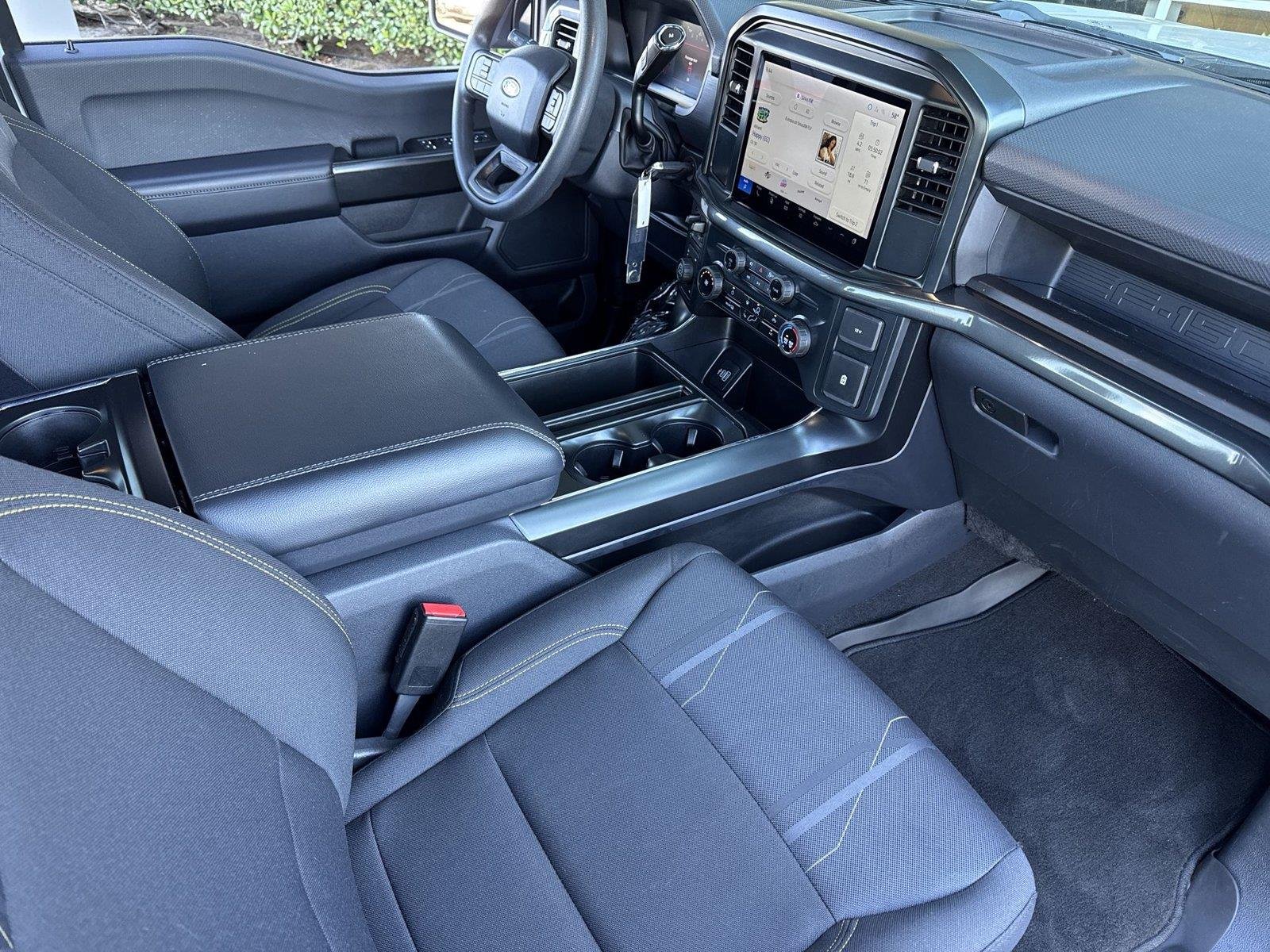 2025 Ford F-150 STX - Photo 33