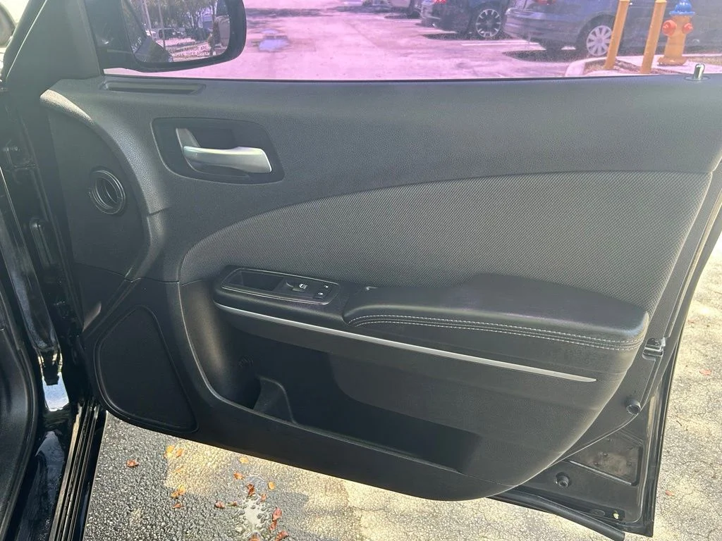 Used 2017 Black Dodge SE image 28