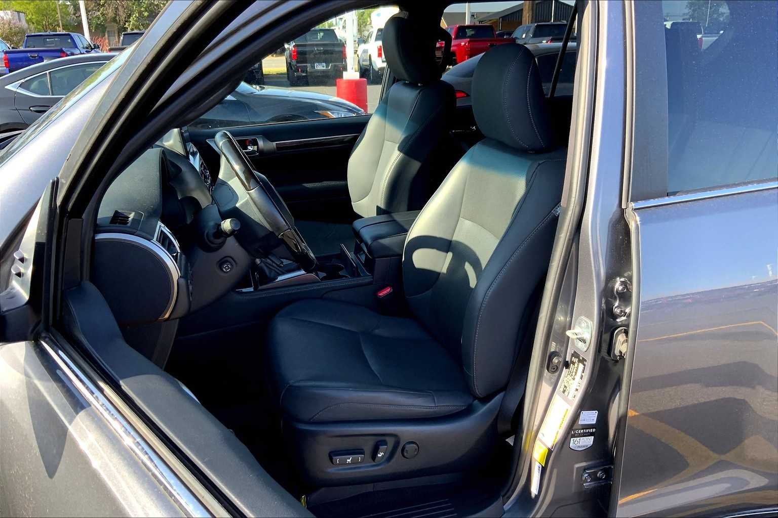 Used 2022 Nebula Gray Pearl Lexus Premium image 7