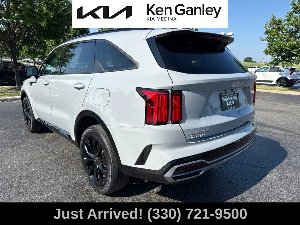 Certified Used 2023 Gray Kia SX image 3