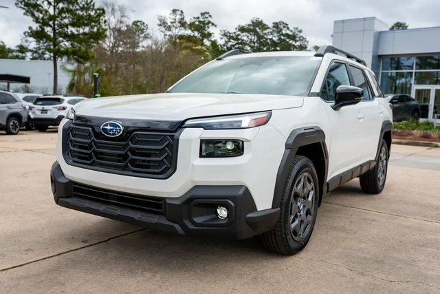 New 2026 Crystal White Pearl Subaru Premium image 11
