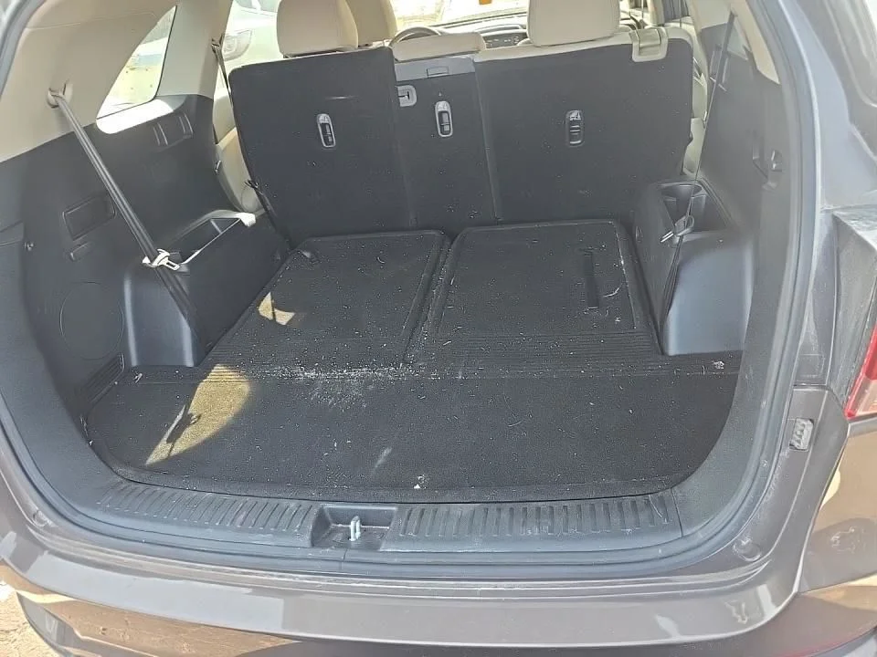 Used 2019 Brown Kia LX image 10