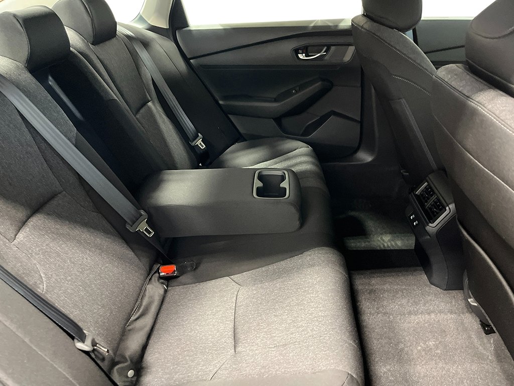 New 2026 Crystal Black Pearl Honda SE image 26
