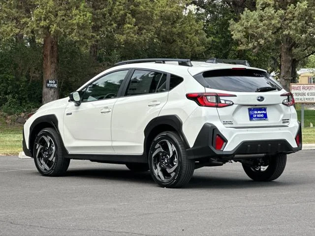 New 2026 CRYSTAL WHITE PEARL Subaru Limited Hybrid image 33