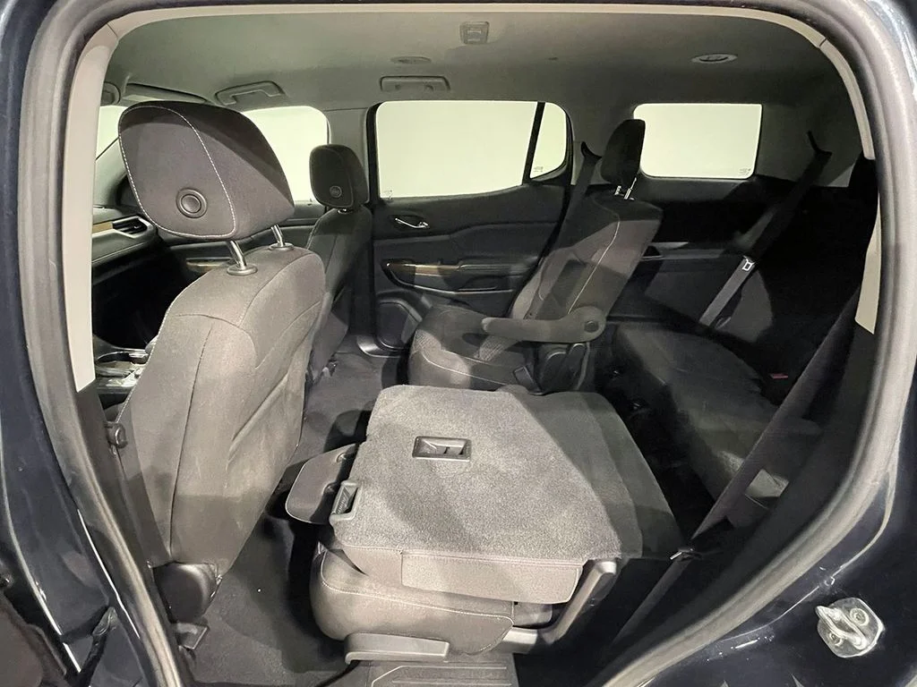Used 2019 Blue GMC SLE-2 image 20