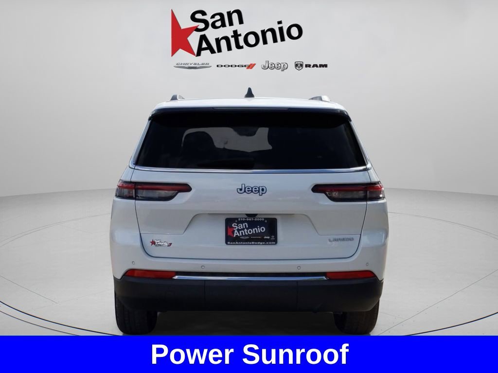 New 2025 Bright White Clear-Coat Exterior Paint Jeep Laredo image 8
