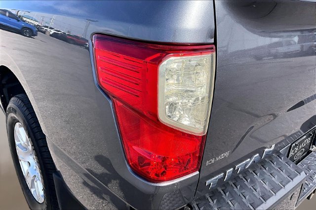 Used 2018 Gun Metallic Nissan SV image 26