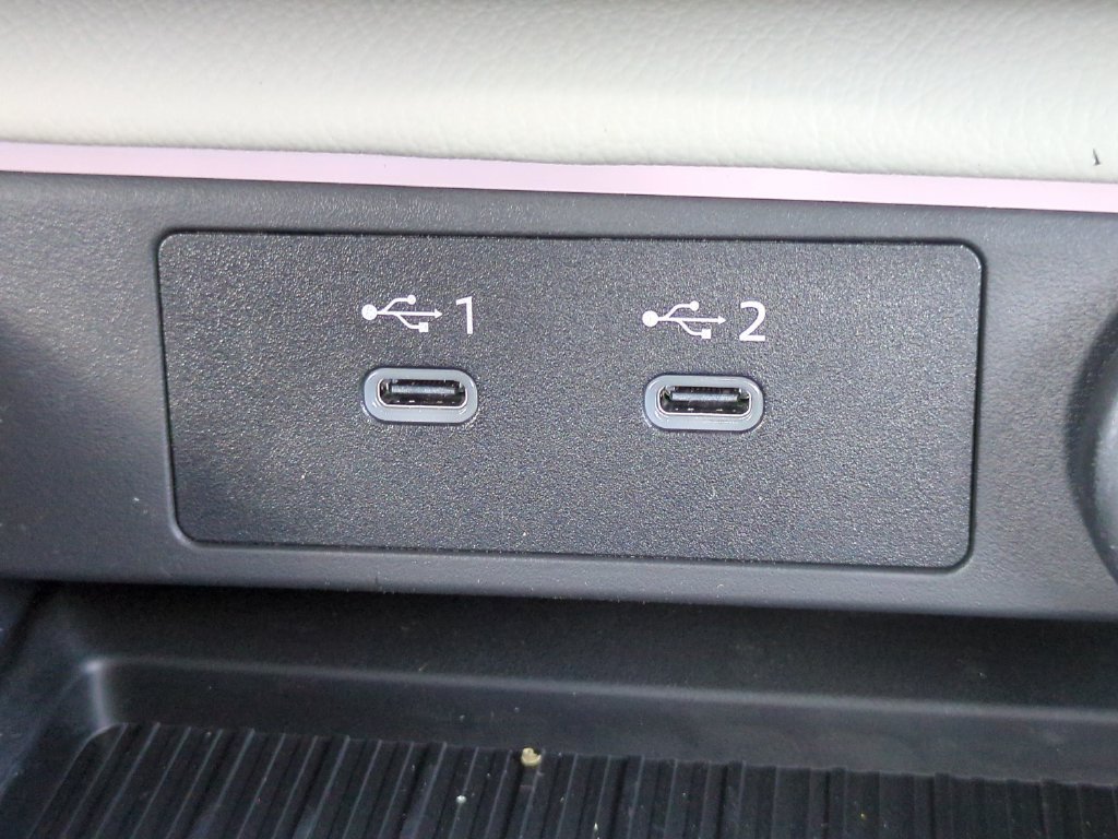 New 2026 Imperial Bronze Nissan SL image 23