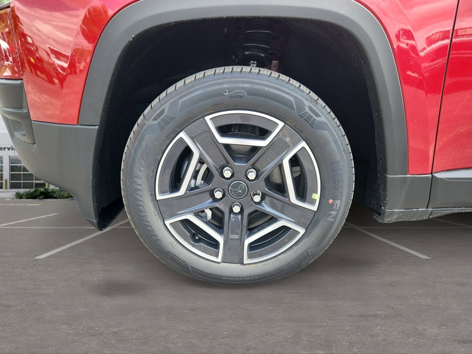 New 2026 Red Hot Pearl-Coat Exterior Paint Jeep Limited image 9