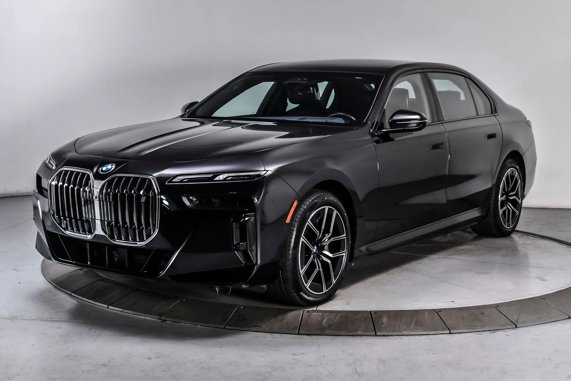 Used 2023 BMW i7 Base with VIN WBY53EJ08PCM66789 for sale in Seattle, WA