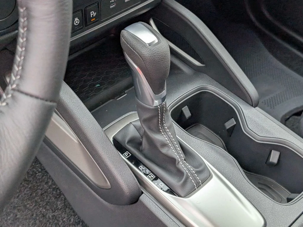 New 2026 Glacier White Nissan Crew Cab SV image 19