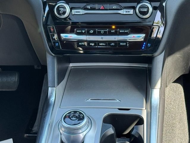 2023 Ford Explorer Limited - Photo 15