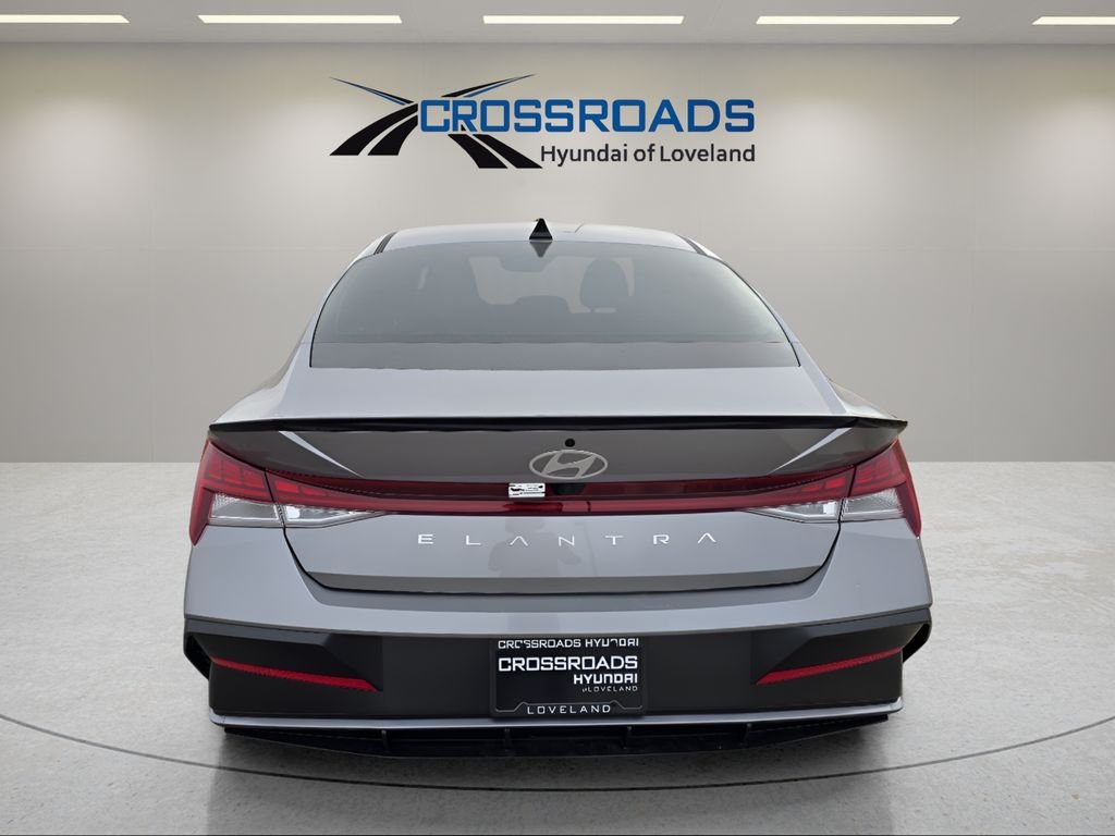 New 2026 Fluid Metal Hyundai SEL Sport Premium image 4