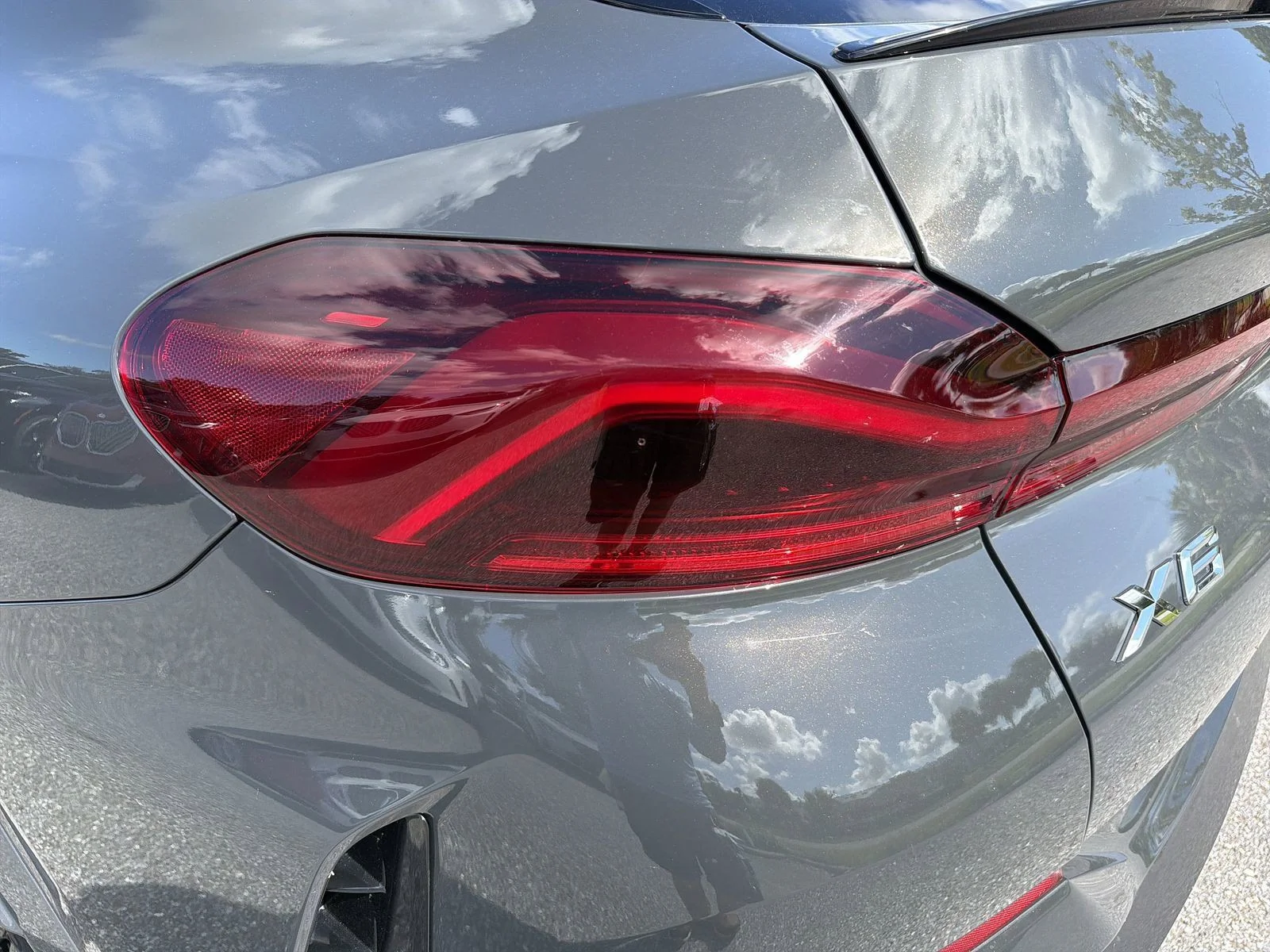 New 2027 Dravit Grey Metallic BMW xDrive40i image 6