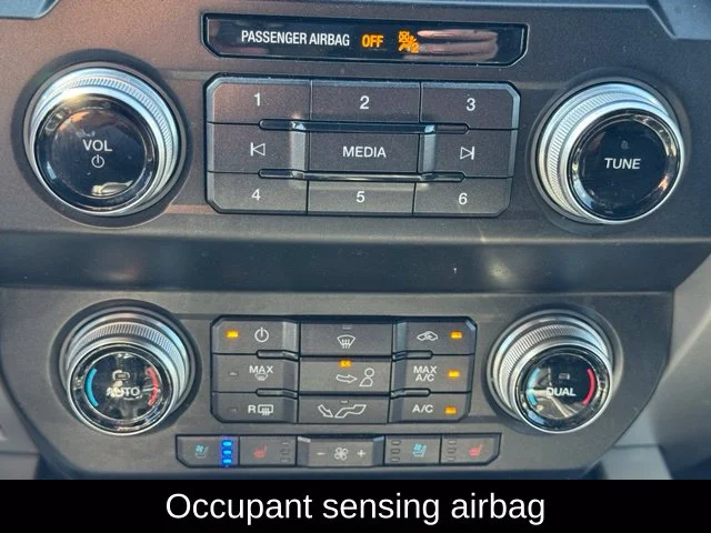 Used 2019 Red Ford Lariat image 39