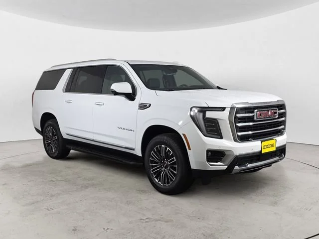 Used 2026 Summit White GMC Elevation image 7