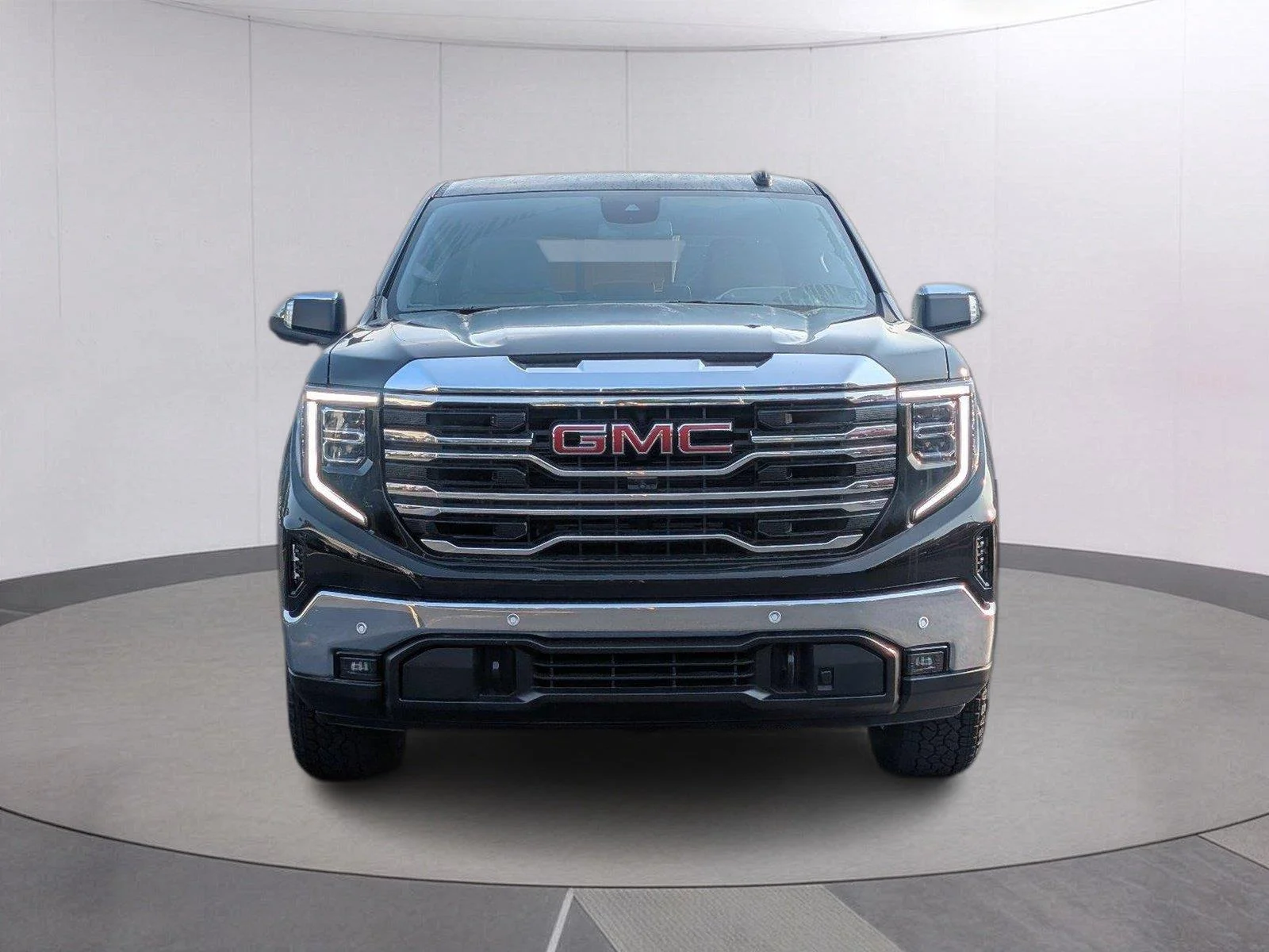 New 2026 Onyx Black GMC SLT image 9