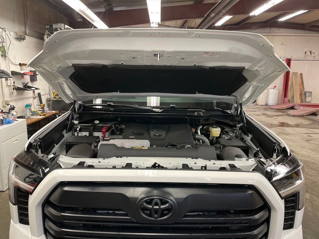 2026 Toyota Tundra SR5 - Photo 36