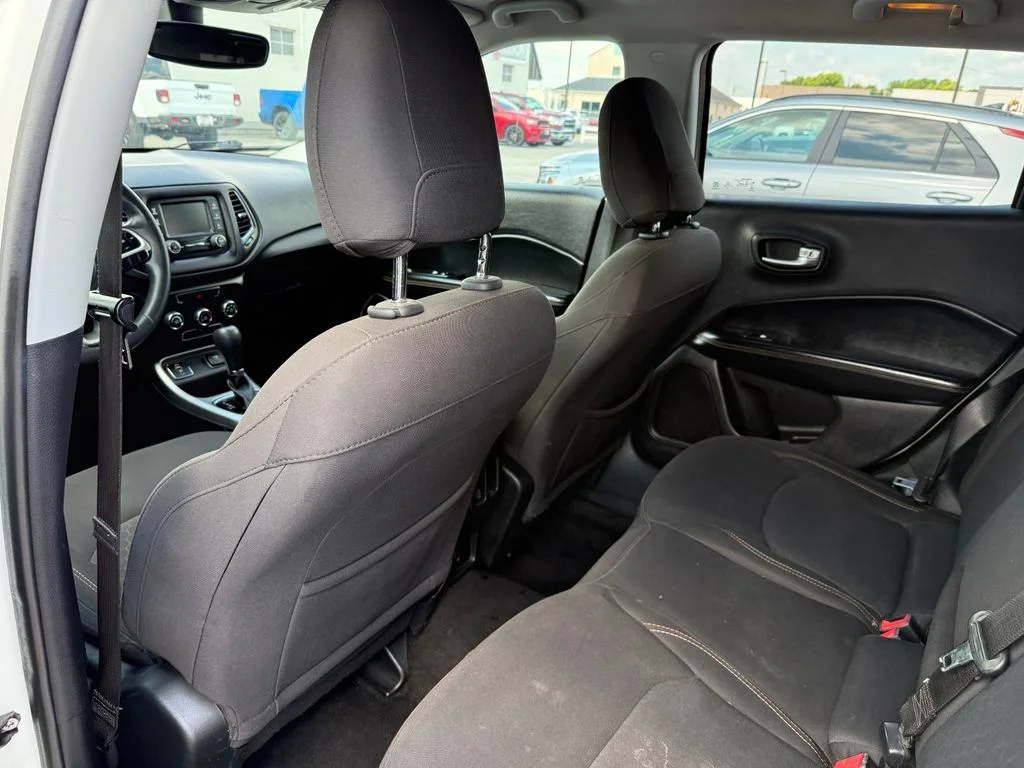 Used 2018 White Jeep Sport image 22