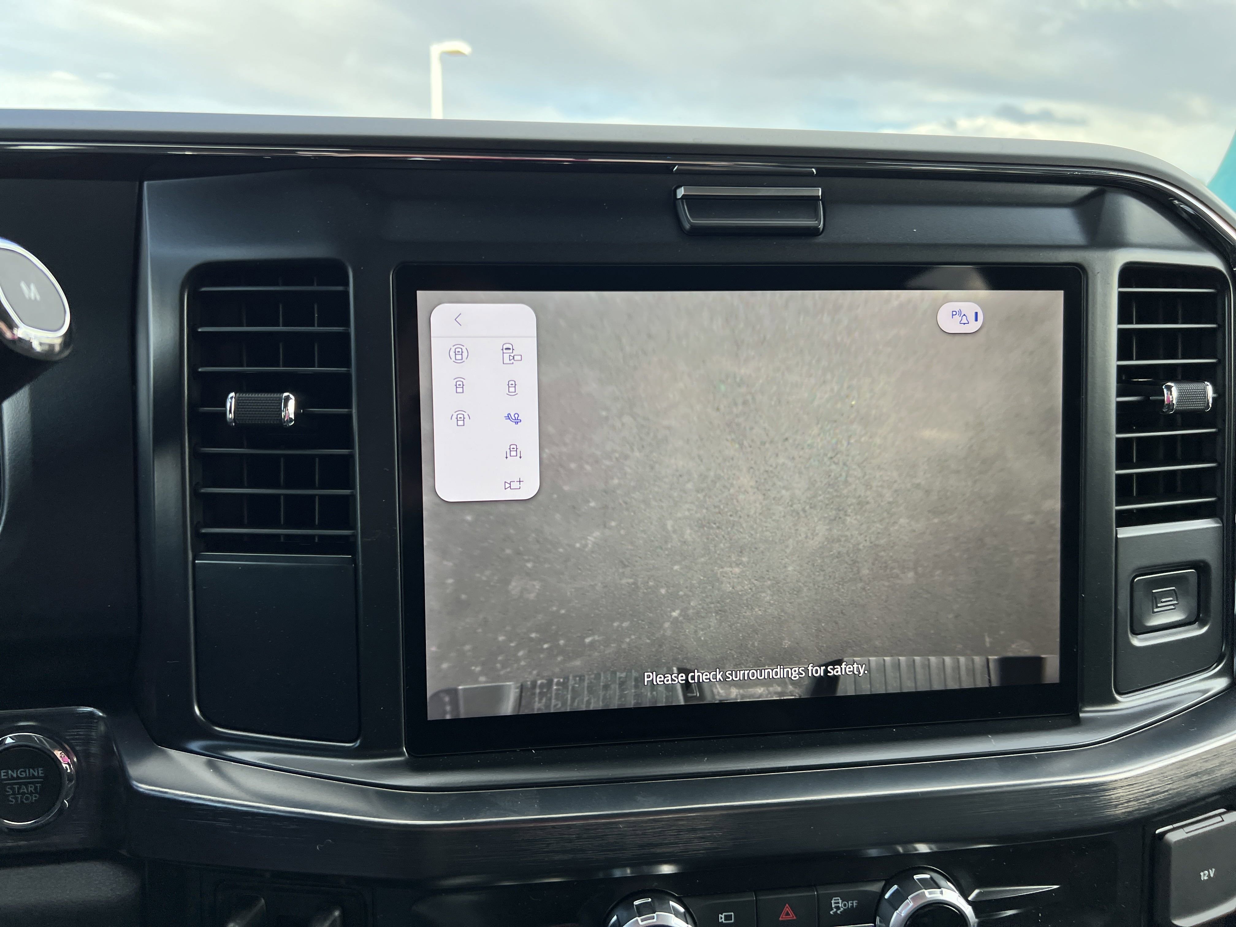 2025 Ford F-350 Super Duty Lariat - Photo 62