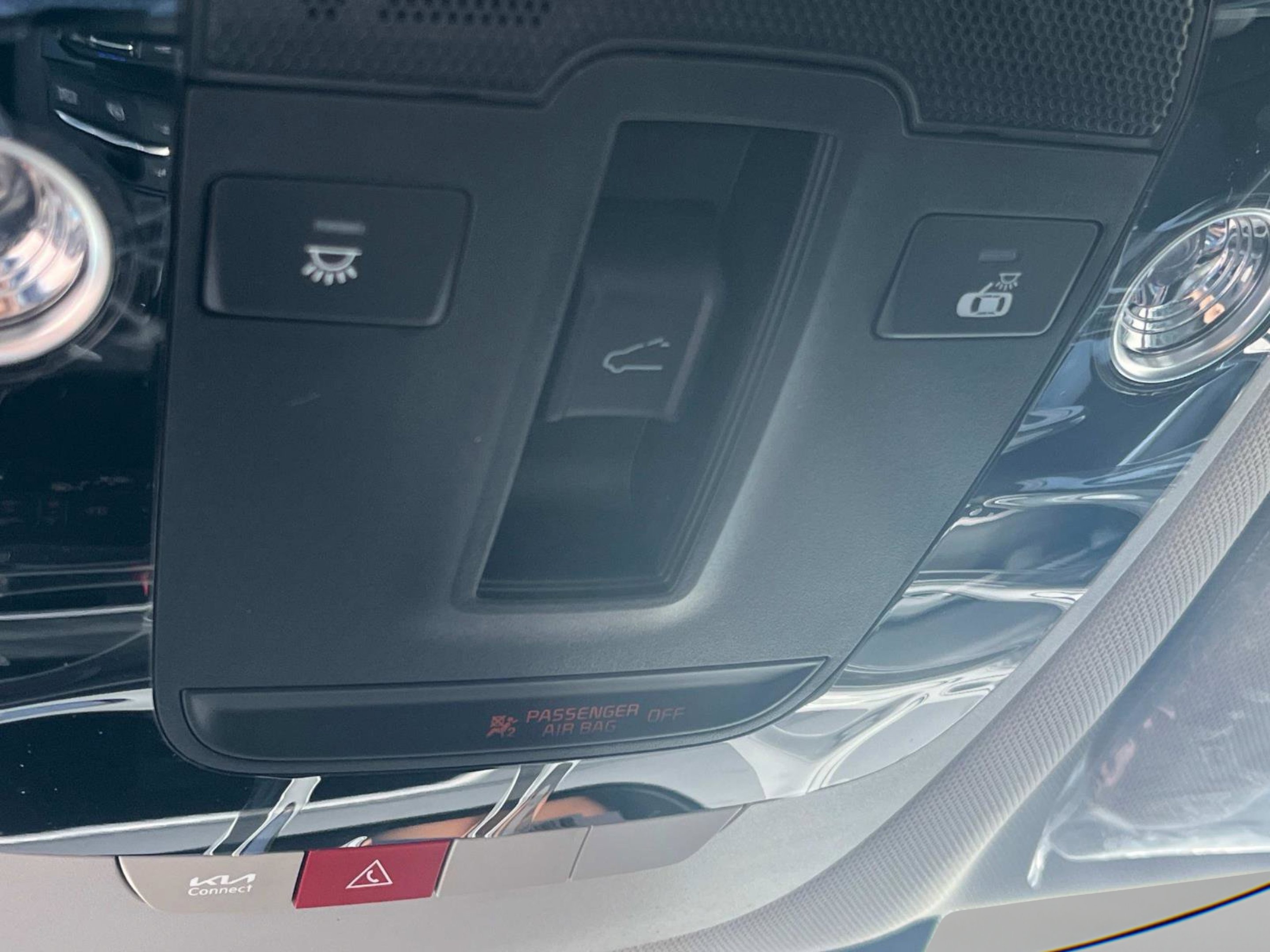 2025 Kia K5 EX - Photo 34
